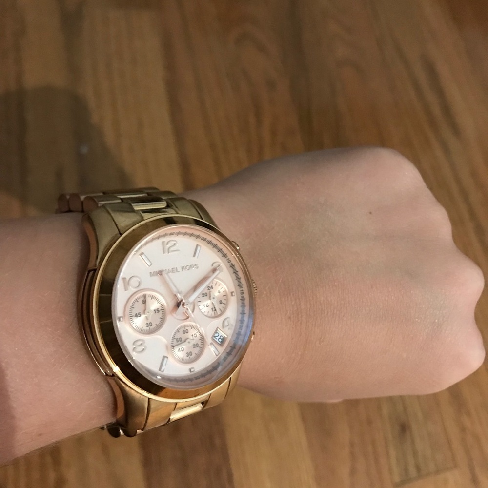 Michael kors watch